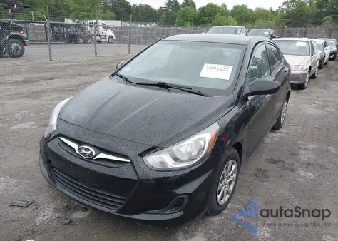 2013 Hyundai Accent Gls z USA, uszkodzony, nr VIN KMHCT4AE9DU579392